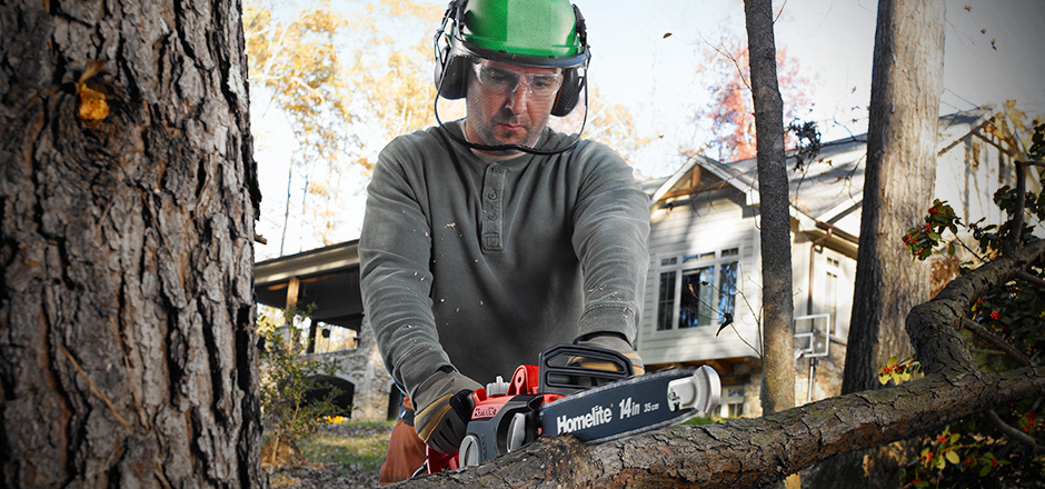 8 Amp 14 In. Electric Chainsaw